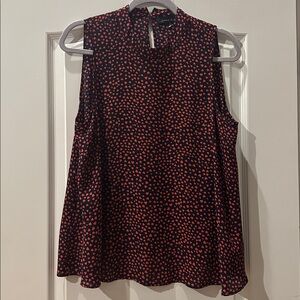 Sleeveless Navy and Red Heart Swing Top